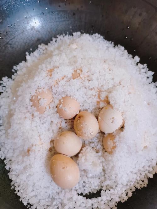 盐焗蛋的做法